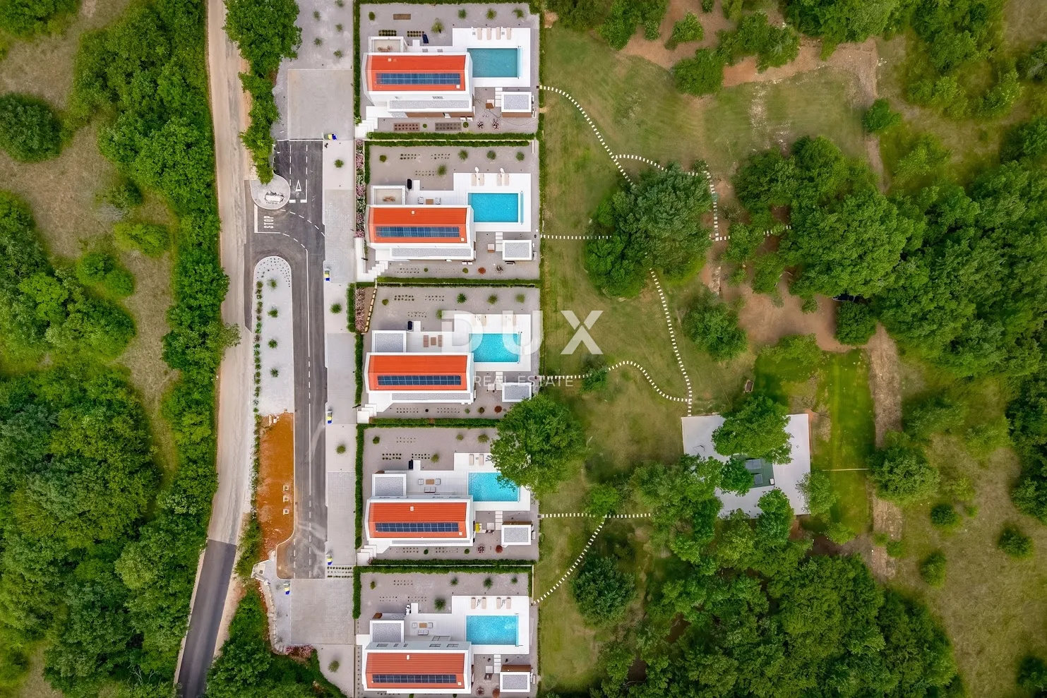 istra, labin - moderna novogradnja na prostranoj okućnici - slika 24