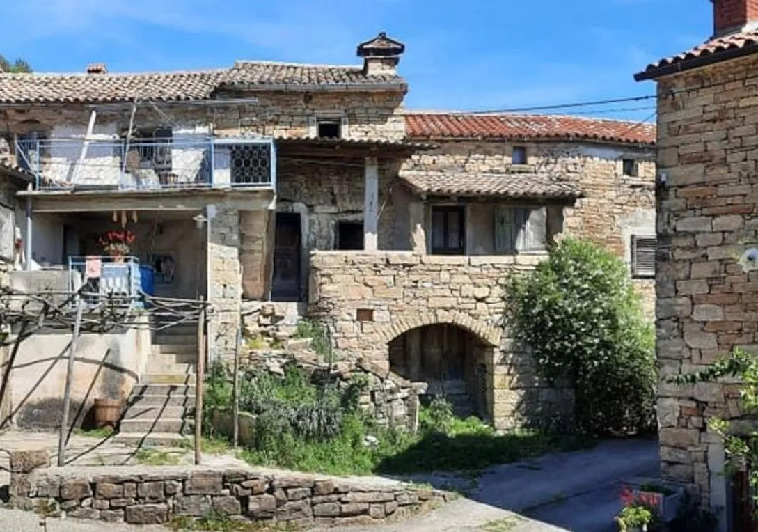 istra, buzet-tradicionalna istarska kuća - slika 2