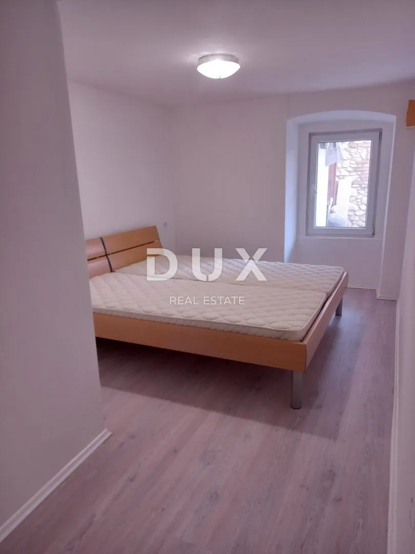 bribir - kuća sa dva stana - slika 9