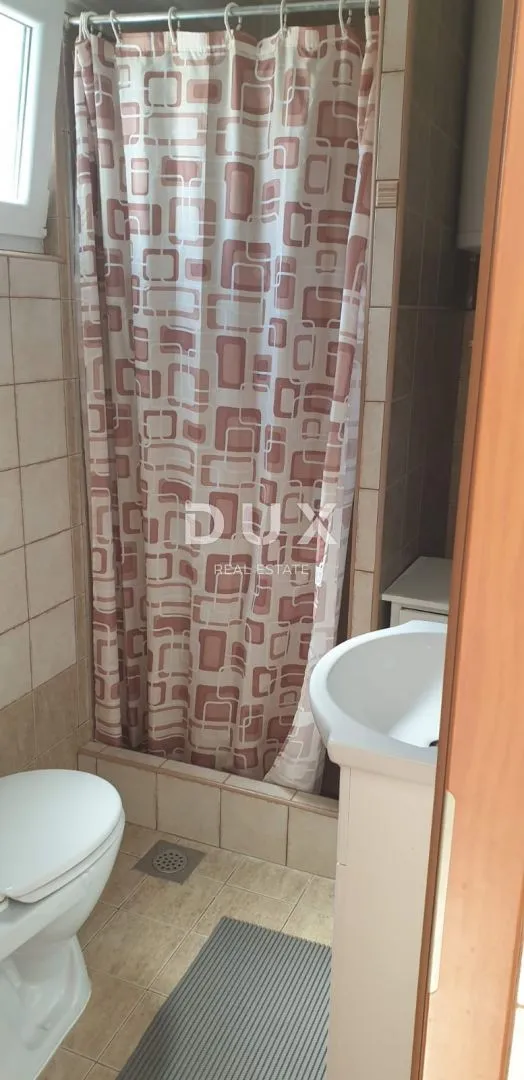 crikvenica - dva apartmana s terasom! - slika 9
