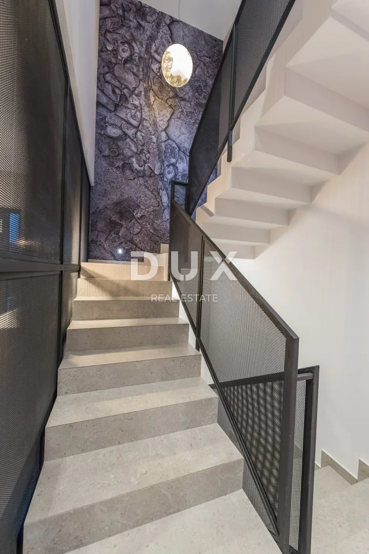 zadar, gorica - prekrasna luksuzna vila s grijanim bazenom - slika 38