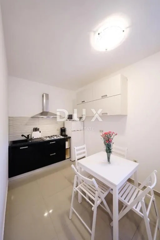 zadar, privlaka - luksuzna vila s bazenom - slika 8