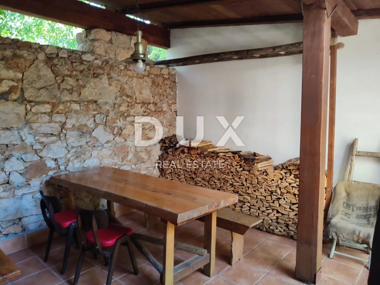 novi vinodolski, bribir - lijepa kamena samostojeća kuća - slika 11