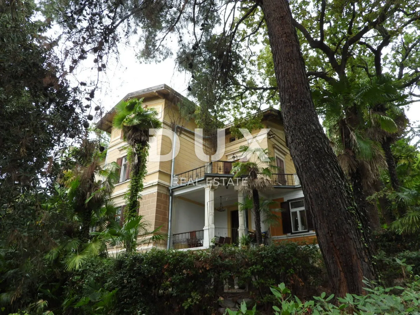 opatija, centar, vila, 484 m2, dva stana, 2. red do mora - slika 21
