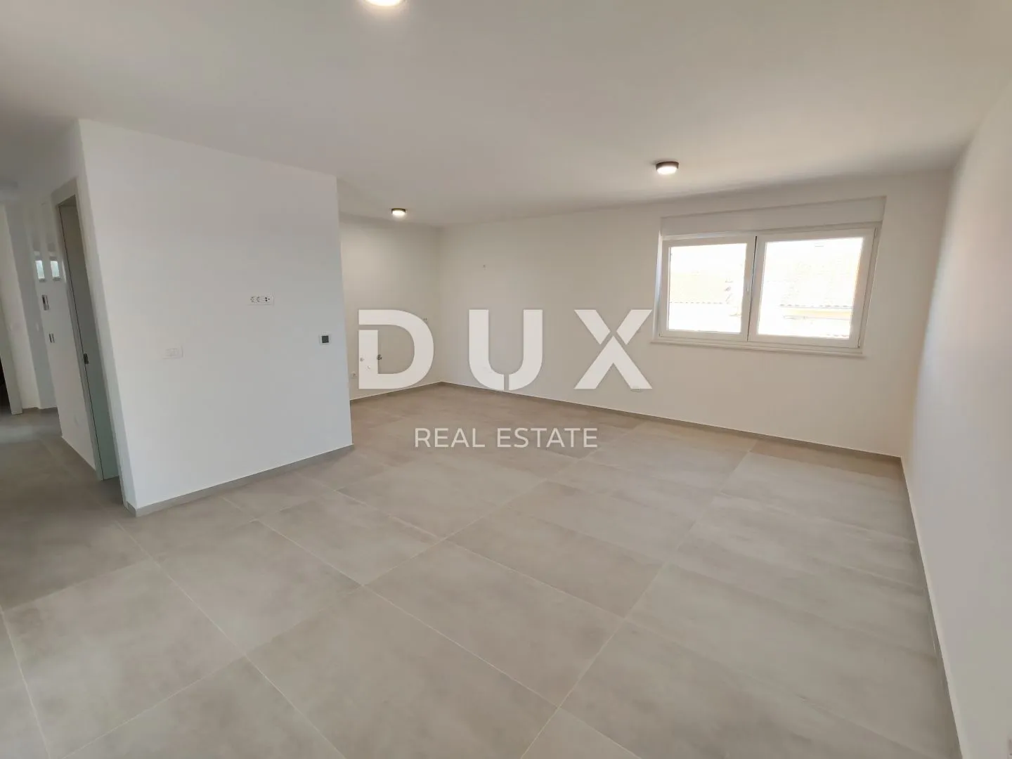 zadar, vir - komforan penthouse s pogledom na more 180 metara od plaže jadro! bs3 - slika 8
