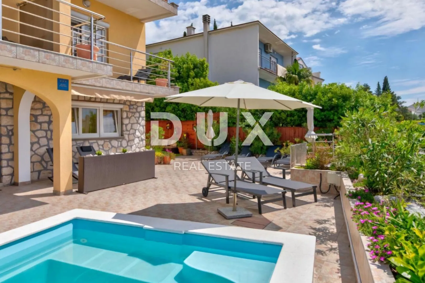 crikvenica, dramalj - kuća sa 6 apartmana, 200m od mora - slika 7