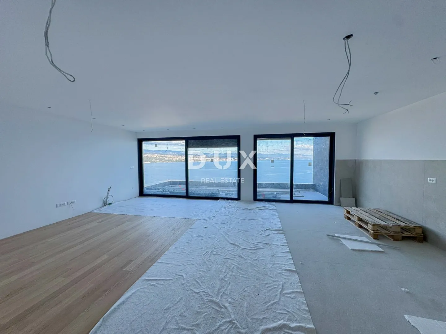opatija, centar - penthouse s pogledom u novogradnji iznad centra opatije - slika 7