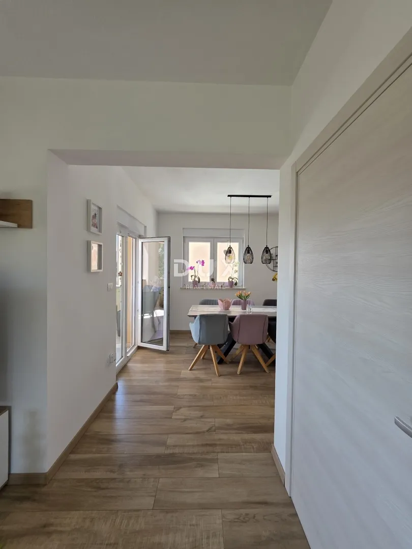 pula, nova veruda, kuća, 290 m2, 3 stambene jedinice - slika 13