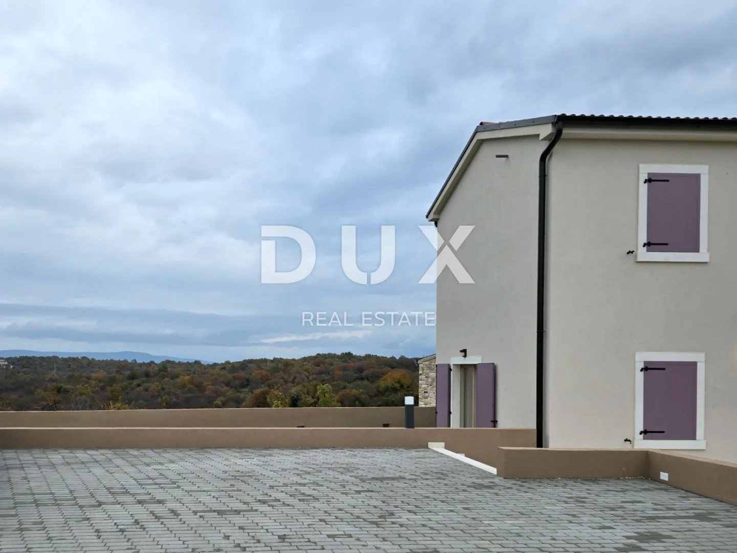 istra, marčana - kuća s bazenom - slika 14