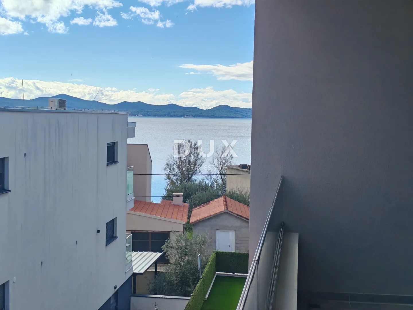 zadar, diklo - vrhunski penthouse s pogledom na more samo 50 metara od plaže! s7 - slika 31