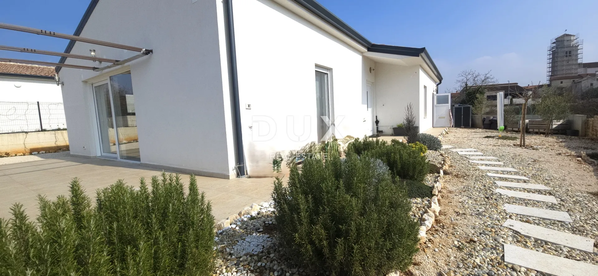 istra, tinjan - moderna prizemnica s bazenom, novogradnja - slika 37