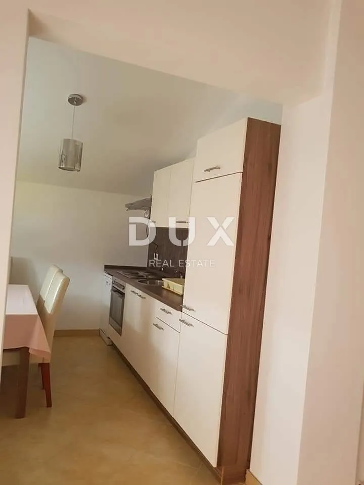 istra, umag - samostojeća kuća s dvije stambene jedinice - slika 8