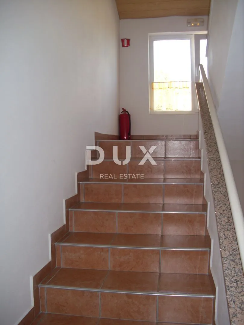 otok krk, malinska (okolica) - dva odvojena apartmana - slika 16