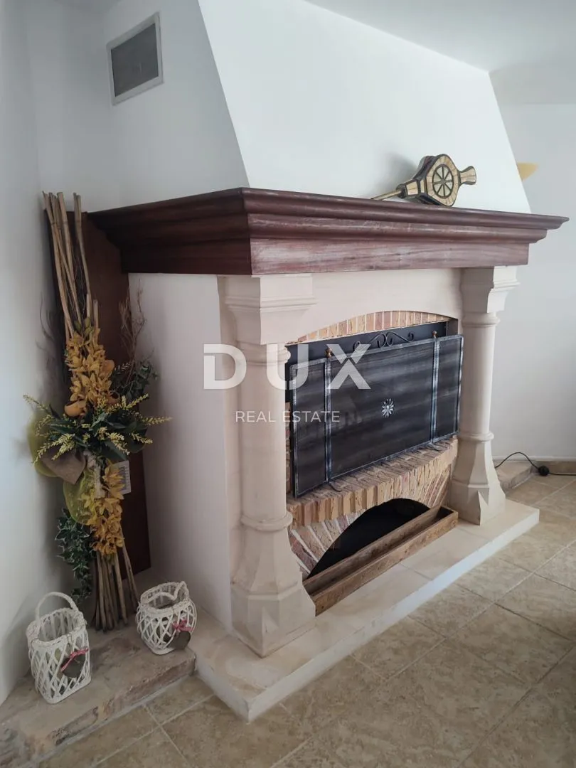 istra, pomer zanimljiva kuća s četiri apartmana! - slika 41