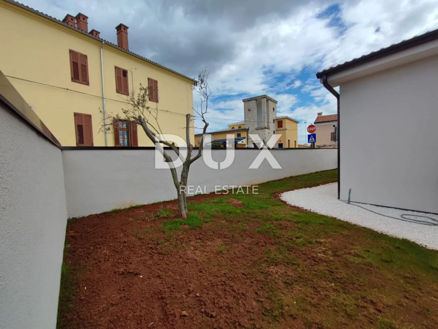 istra, galižana novogradnja s dvije stambene jedinice - slika 4