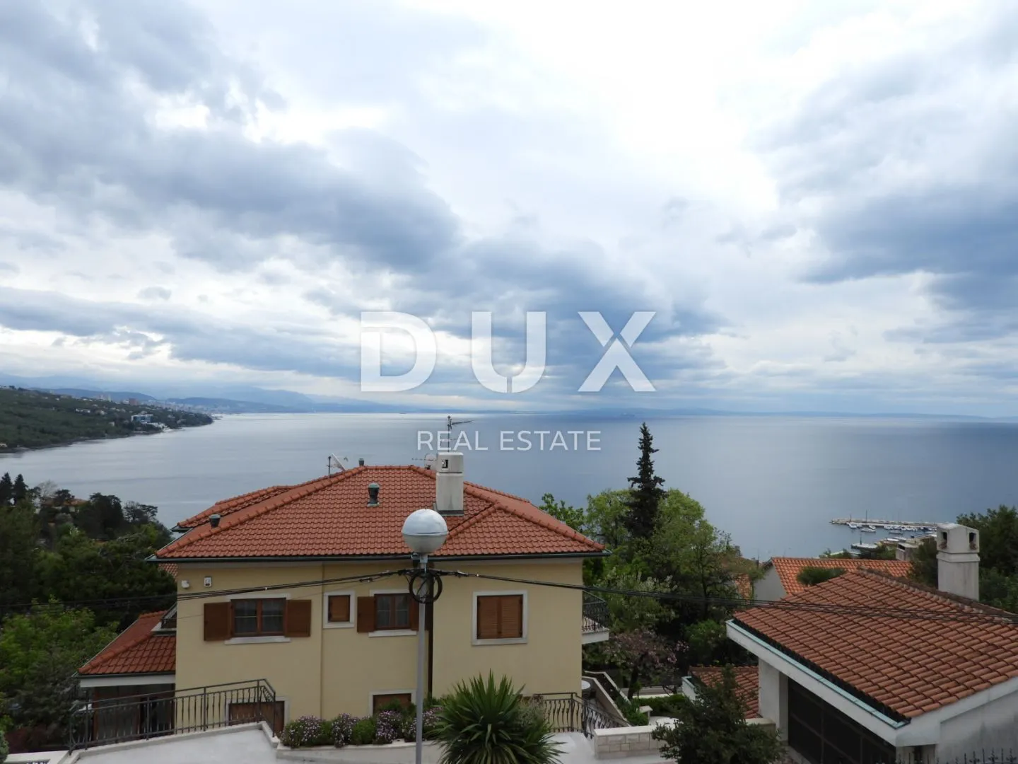 volosko, opatija- stan 121m2 s panoramskim pogledom na more - slika 7