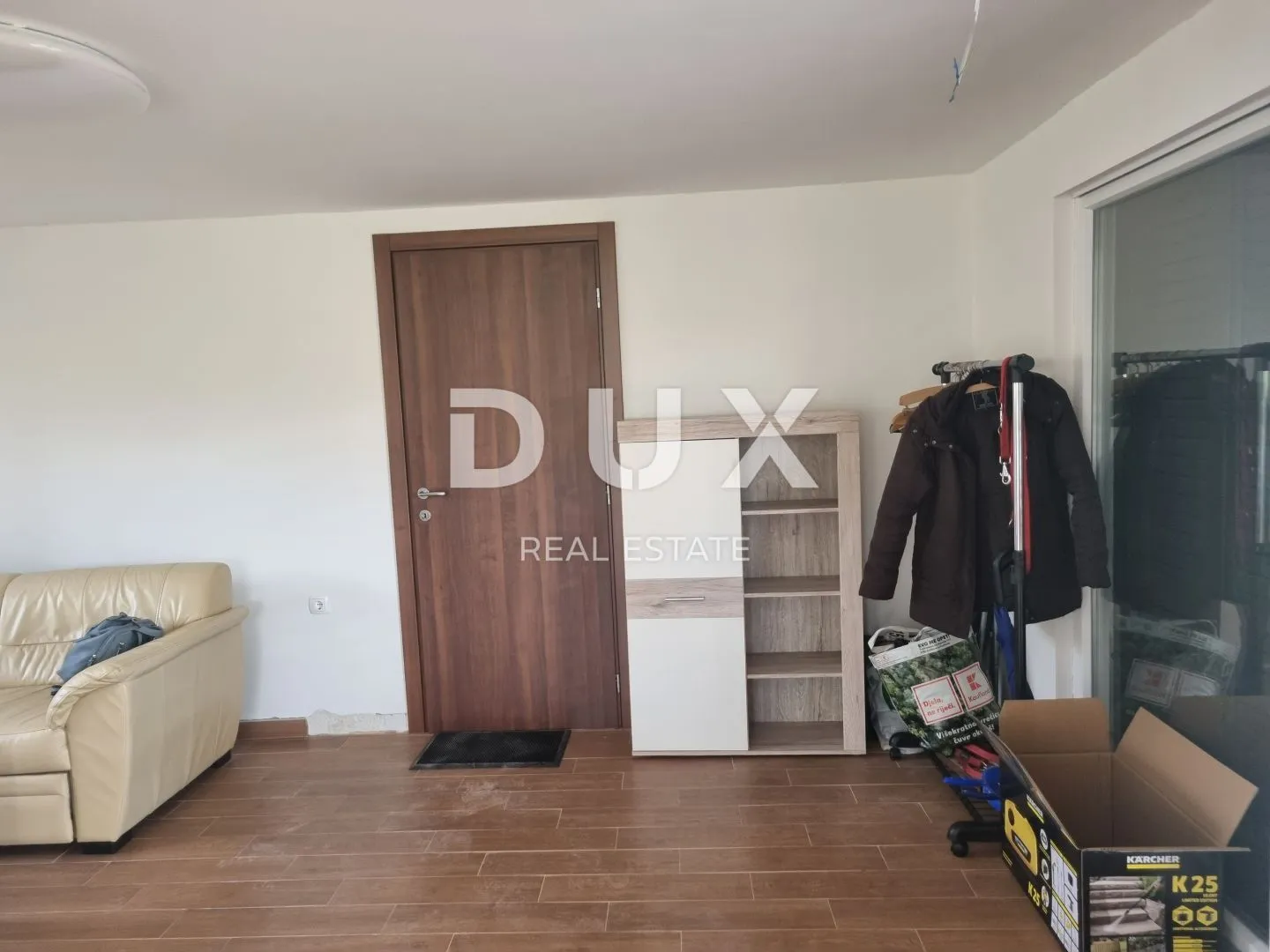 istra, tinjan - kuća sa prostranom okućnicom! - slika 12