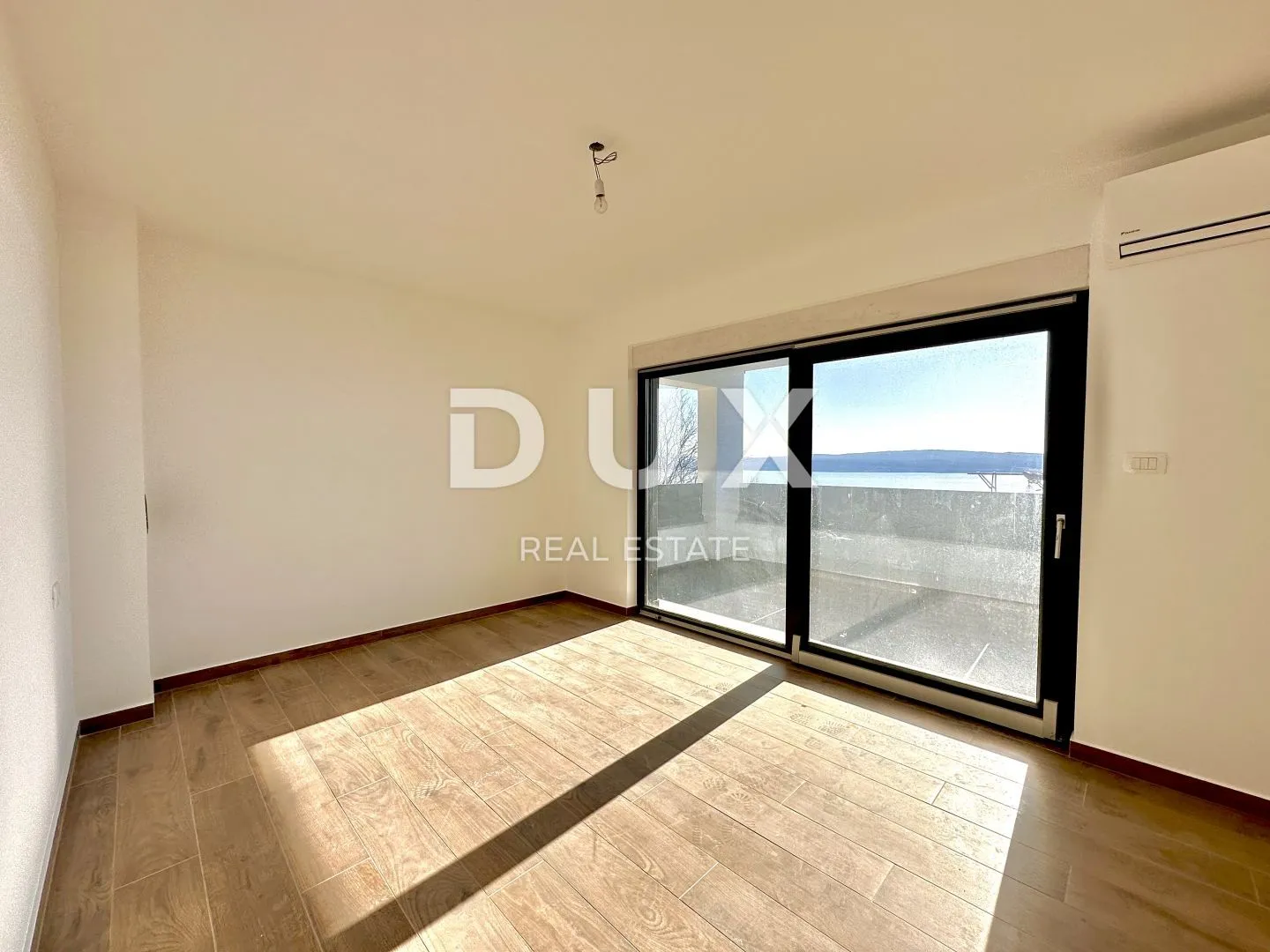 kvarner, crikvenica, dvoetažni apartman, 101 m2, pogled na more - slika 14