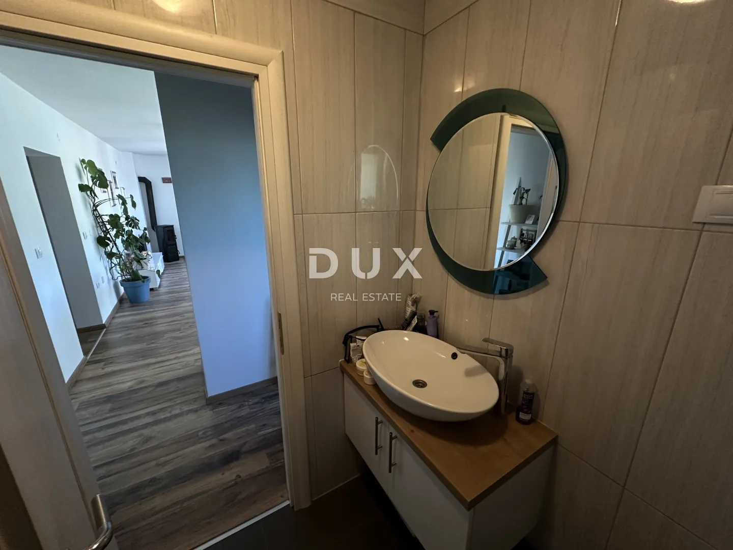 zadar, diklo – atraktivan apartman s vrtom i pogledom na more! - slika 16