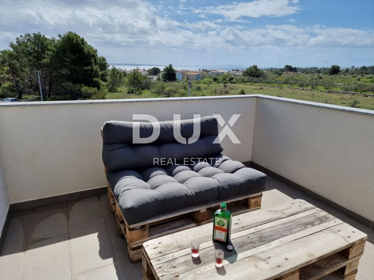 zadar, vir - prostrana kuća s 5 apartmana - slika 10