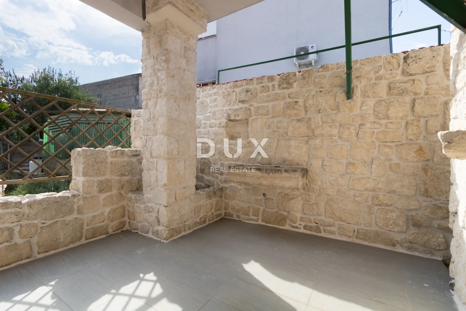 šibenik, zaton, trosobni stan, 83 m² u prizemlju sa vrtom - slika 6
