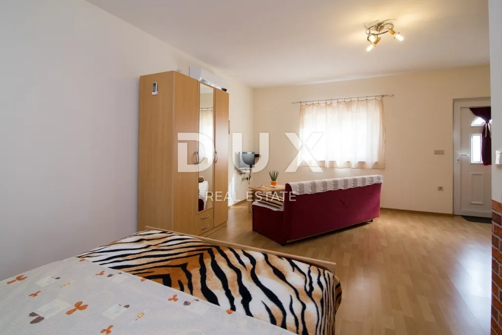 biograd na moru - ekskluzivna prilika – kuća s 4 apartmana i prostranim stanom – centar! - slika 13