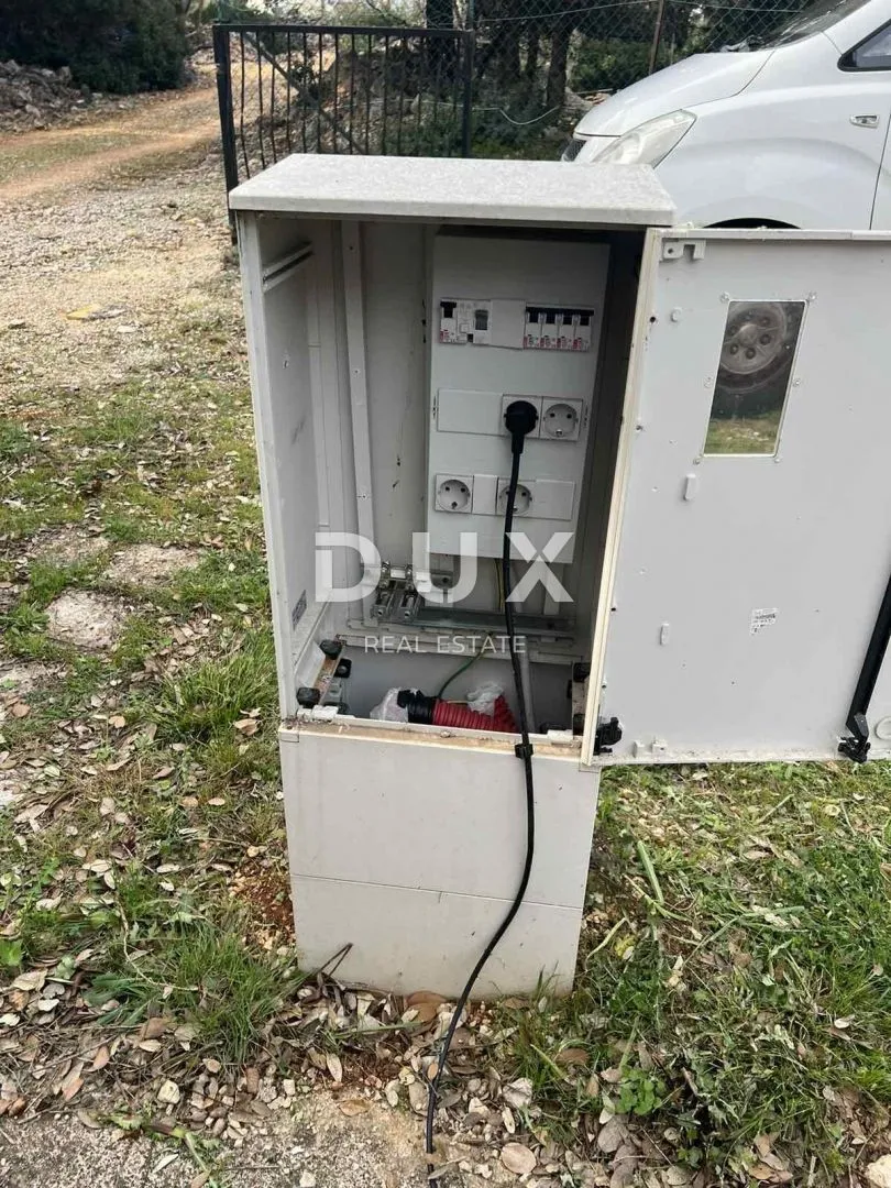 mali lošinj - maslinik sa 210 maslina te vodom i strujom 200m od mora - slika 7