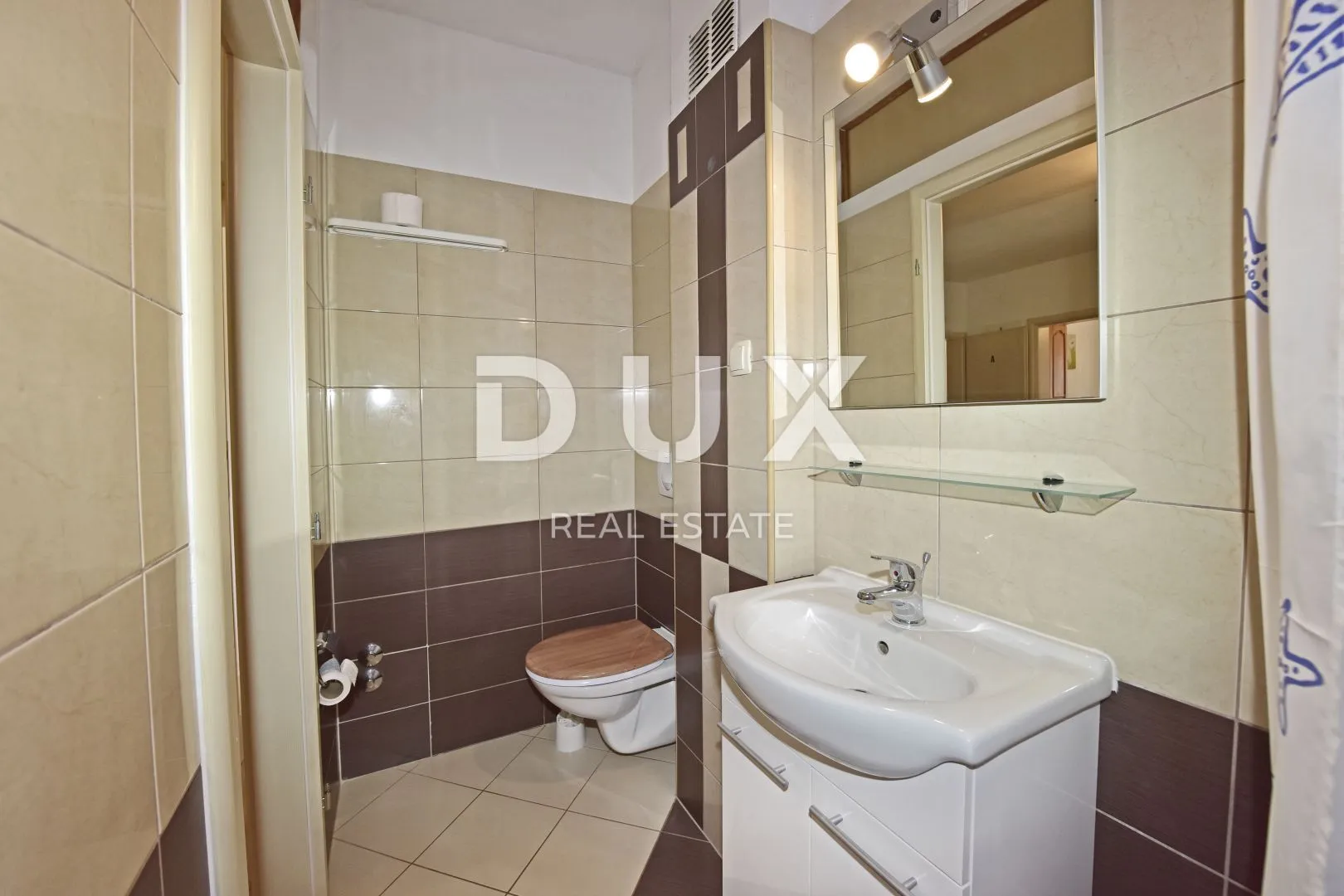 istra, poreč - apartmanska kuća sa bazenom - slika 15