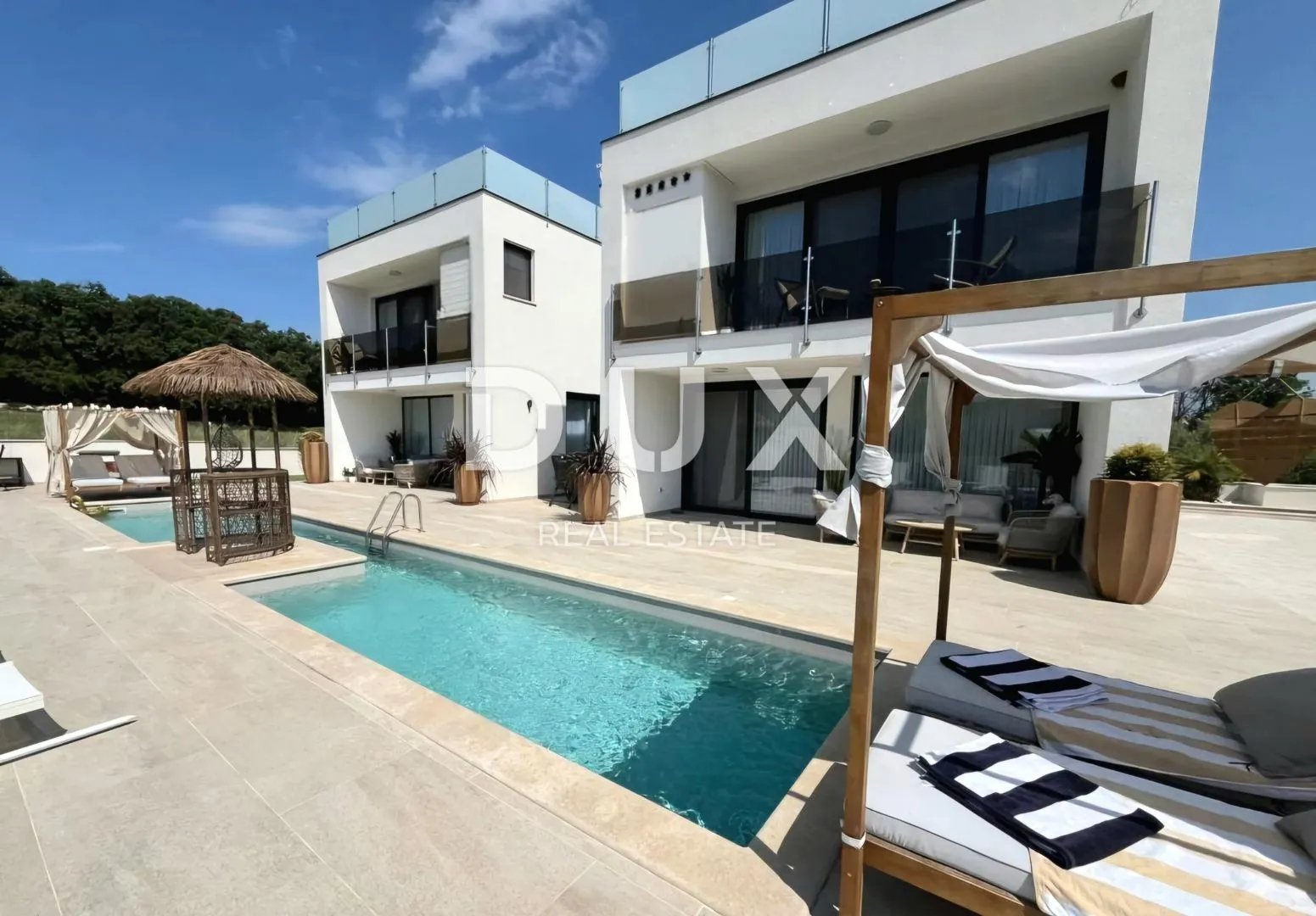 istra, poreč - ekskluzivna vila s dvije stambene jedinice - slika 2