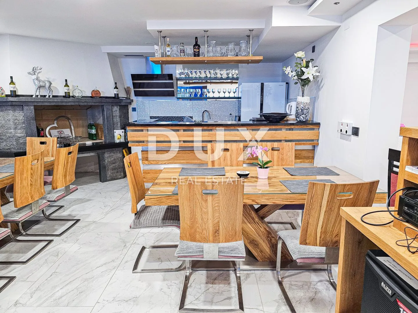 otok krk, krk (okolica) - luksuzna vila kvalitetno opremljena - slika 32