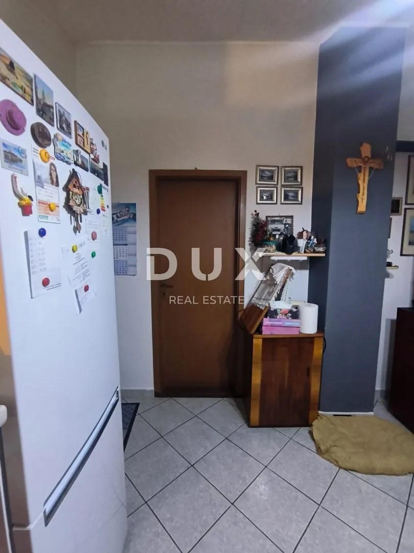 istra, banjole stan s 4 sobe i pogledom na more! - slika 24