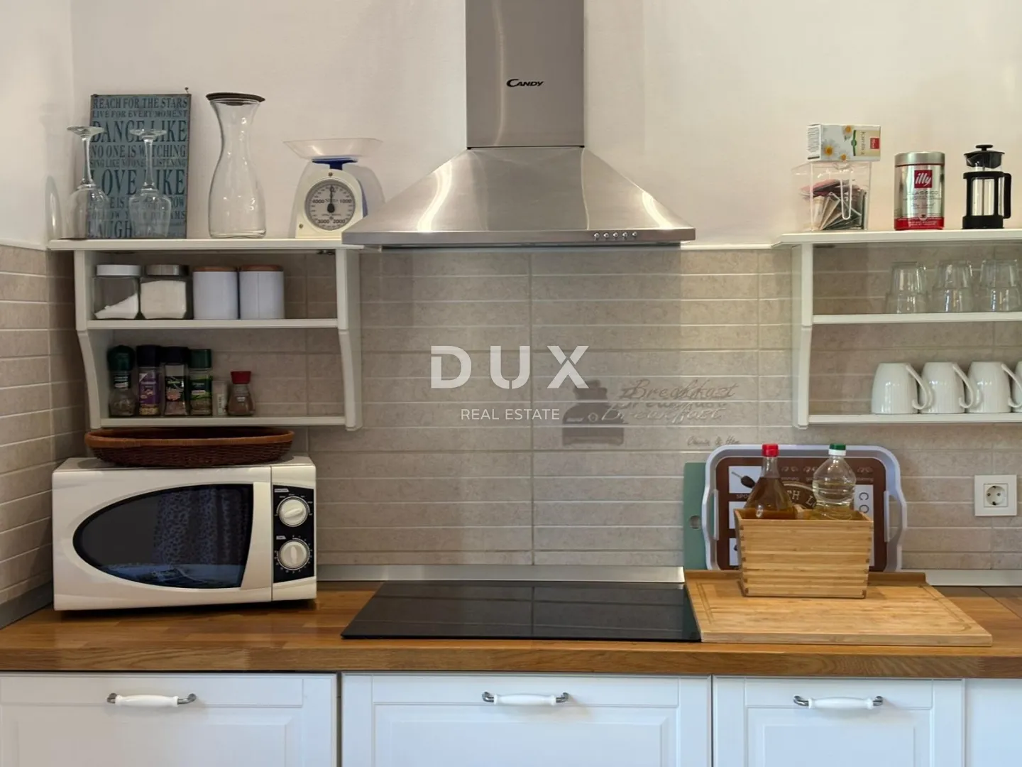 istra, pula - čarobna austrougarska priča: 3 stambene jedinice s krovnom terasom i garažom - slika 45