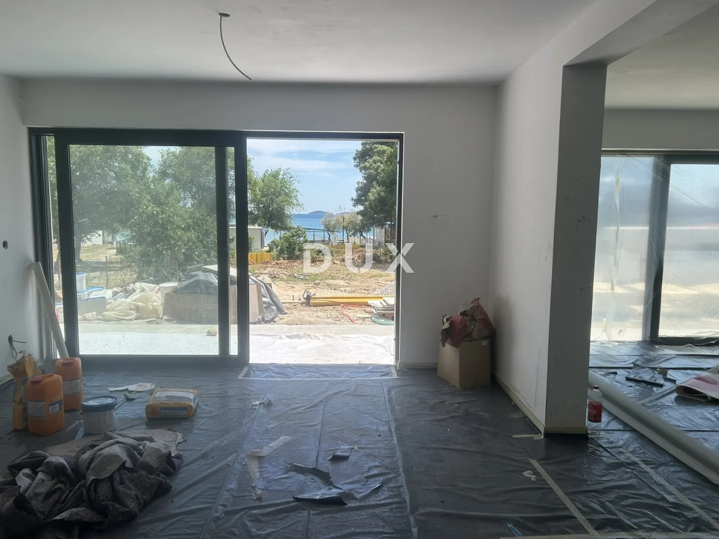 vodice – 3ss+db stan s vrtom i pogledom na more, 70 m od mora i plaže - slika 25