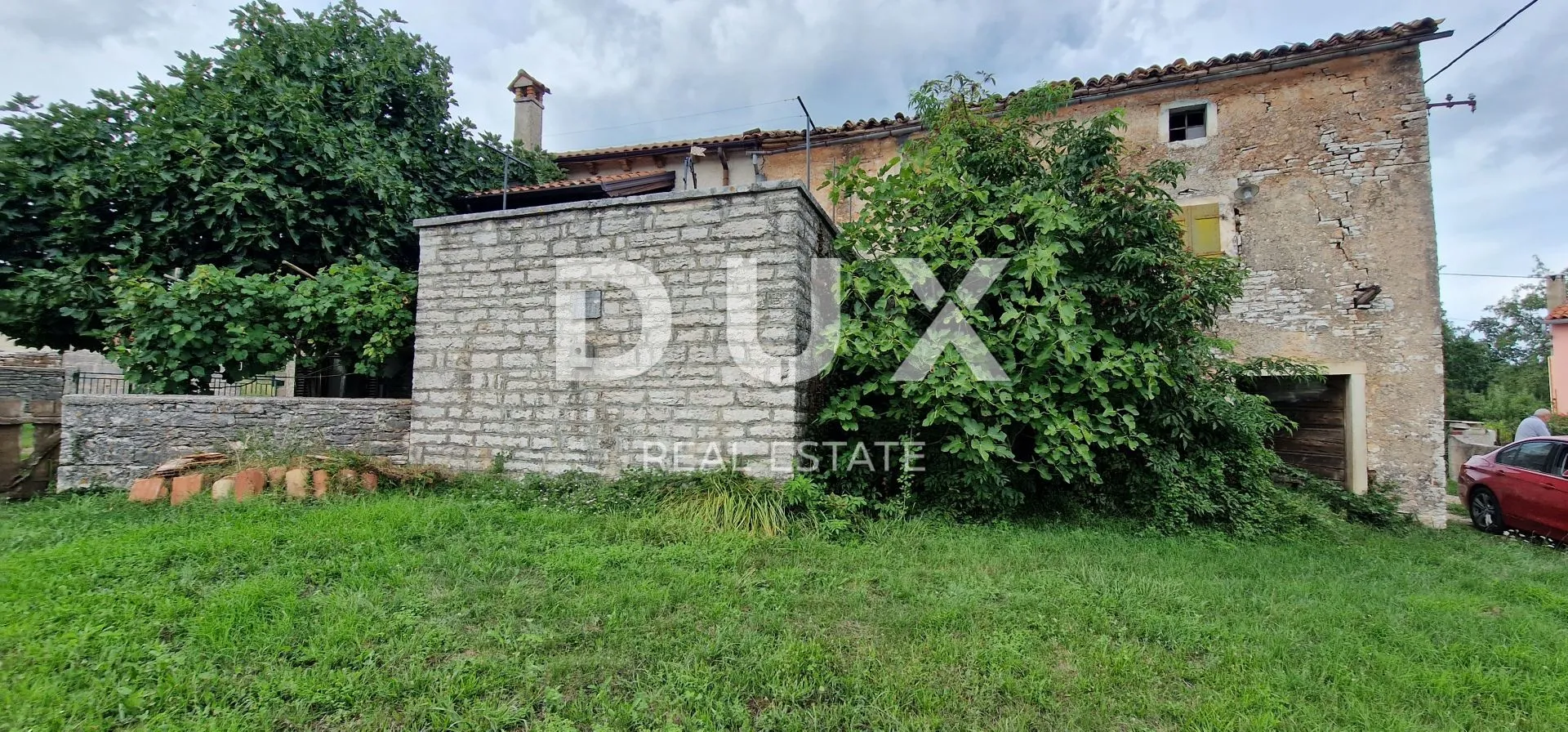 istra, žminj - dvojna kuća s pomoćnim objektom u mirnom selu - slika 9