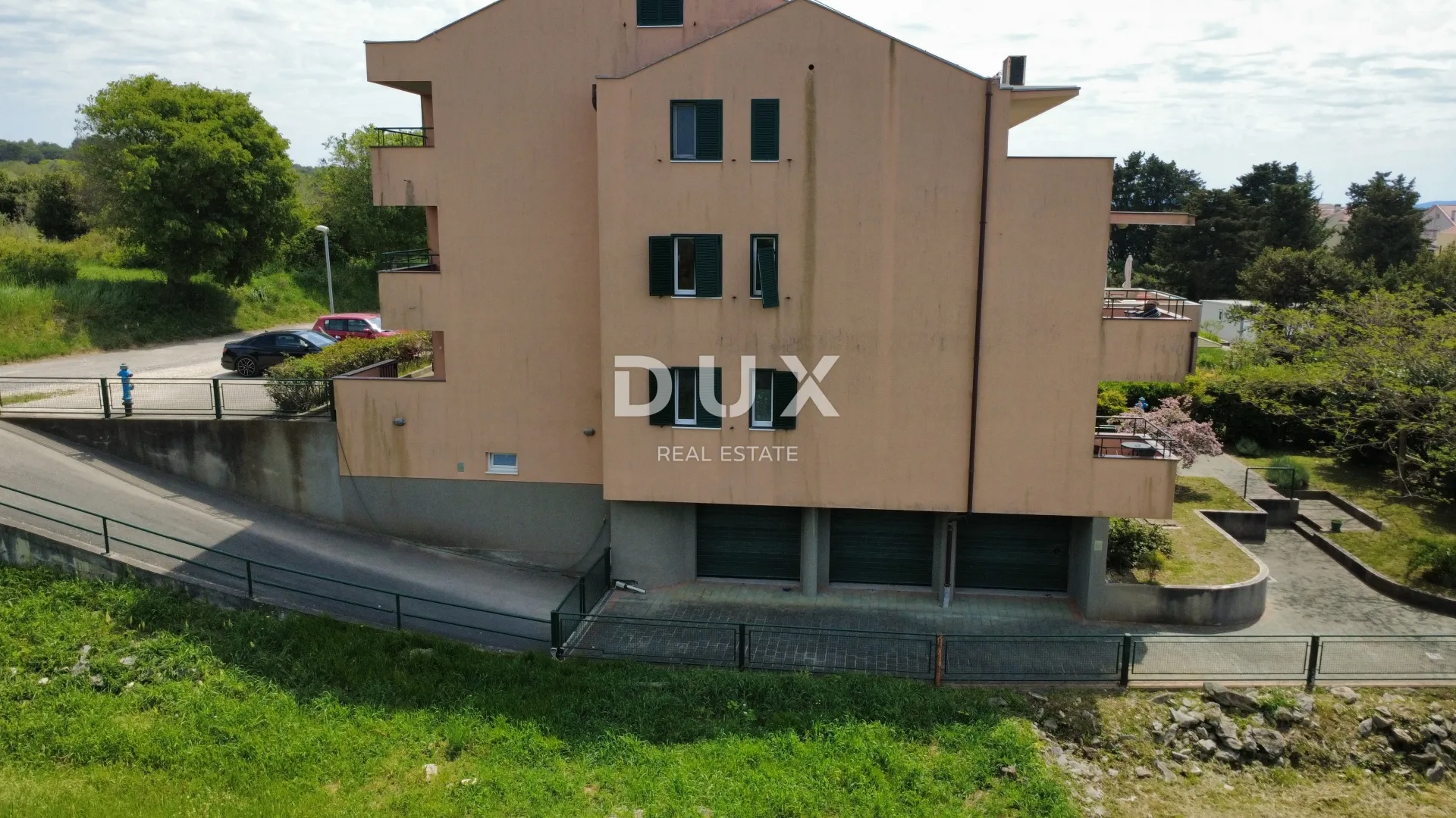 zadar, diklo – apartmanska kuća s 10 jedinica i pogledom na more! - slika 7