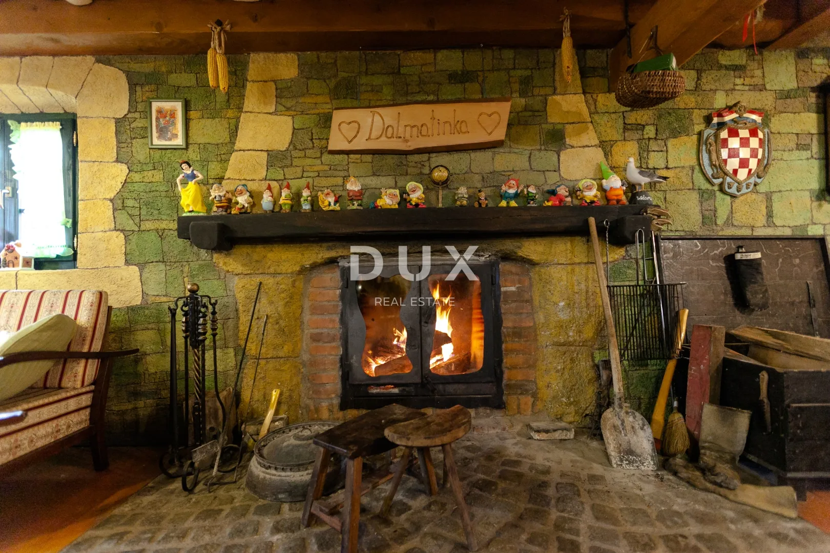 ogulin, jasenak - planinsko imanje s dvije kuće, bazenom i turističkim potencijalom, bjelolasica - slika 10