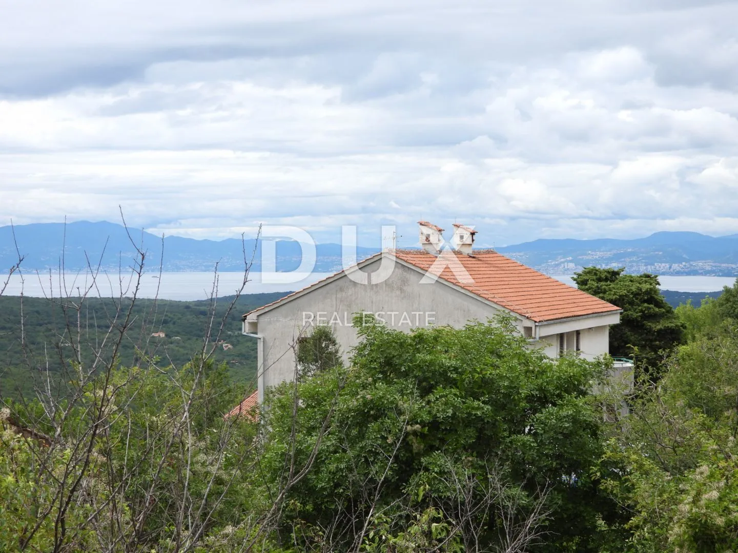 krk, dobrinj - samostojeća kuća 135m2 s pogledom na more + okoliš 150m2 - slika 20