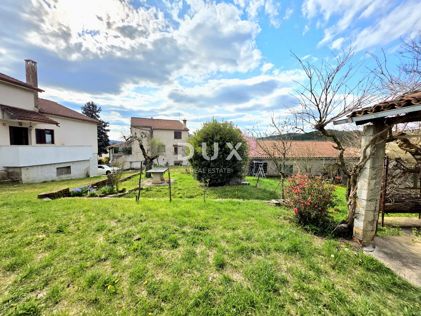 istra, pazin, obiteljska kuća, 250 m2, za obnovu - slika 3