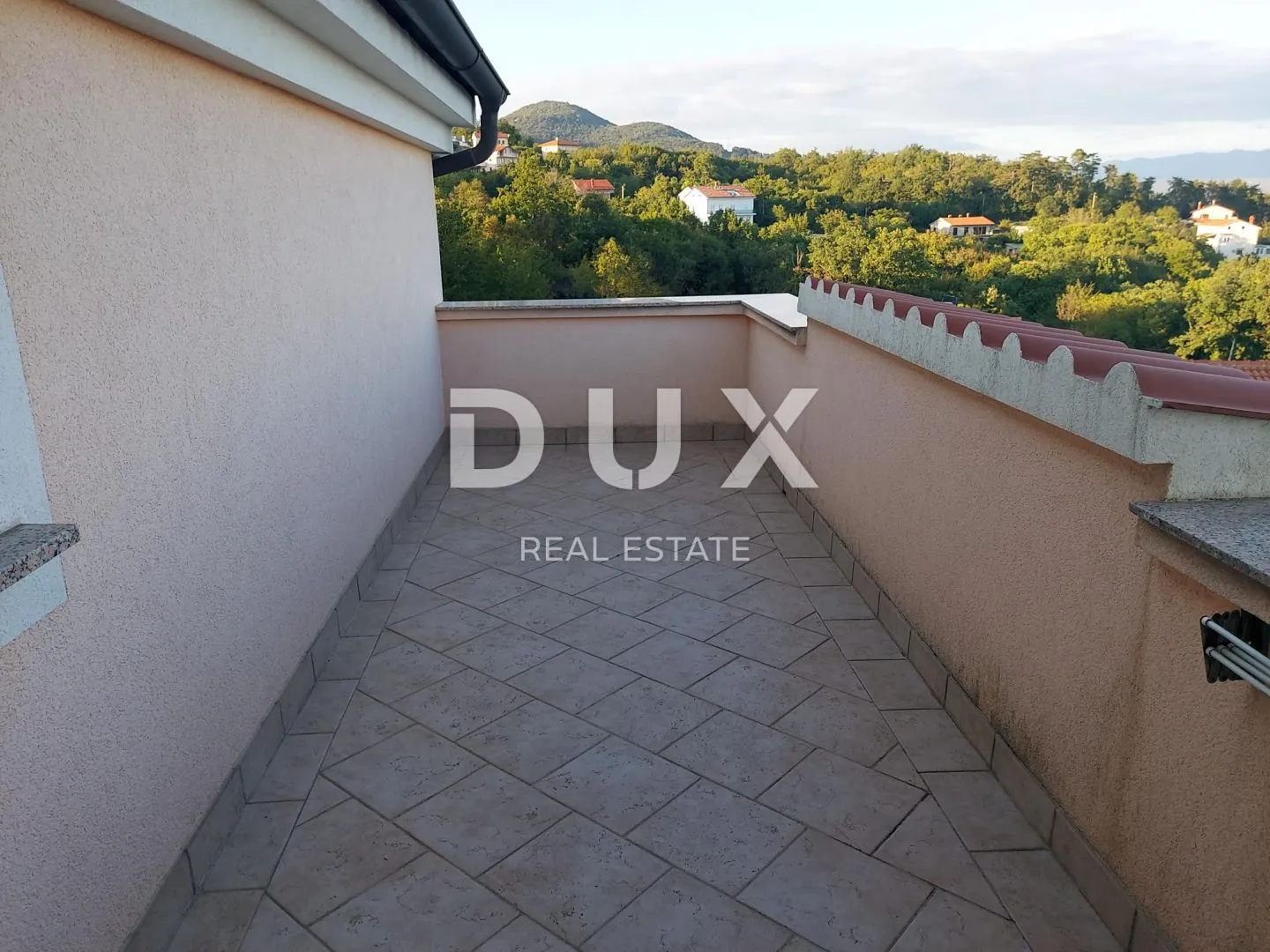 opatija, veprinac - vila 1000m2 s pogledom na more, 6 apartmana i bazenom + okoliš 1000m2 - slika 31