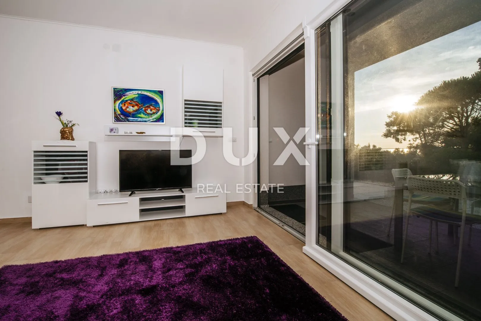 otok pag, košljun - vila pored mora sa 4 apartmana - slika 36