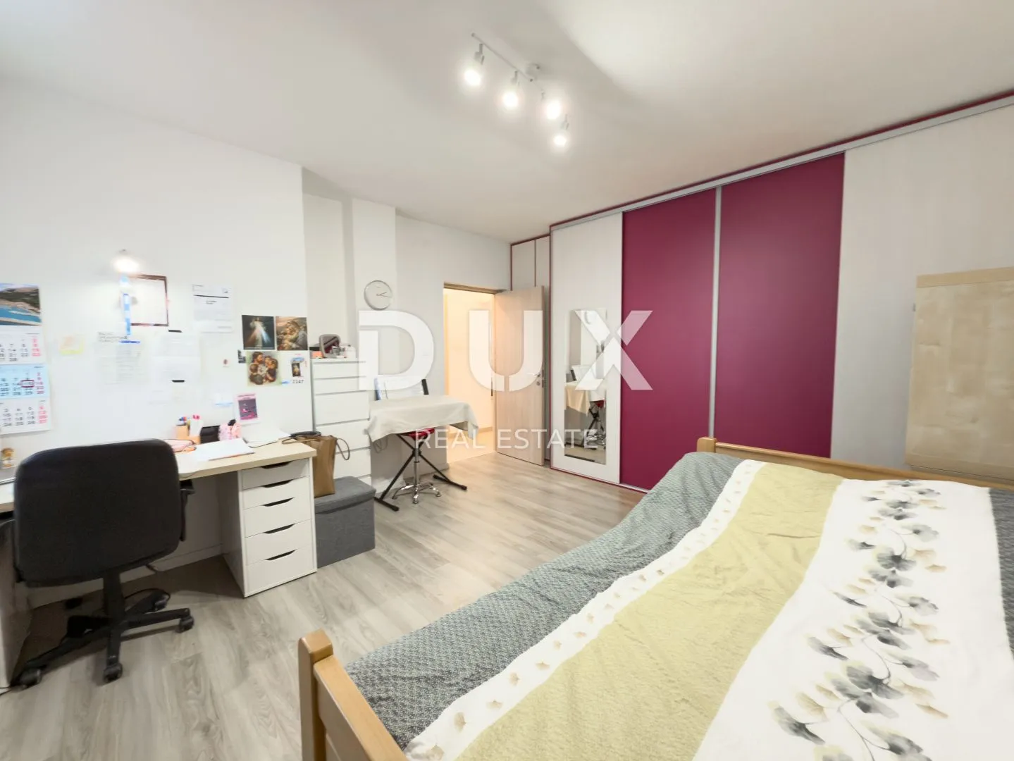 otok krk, baška - moderan i prostran stan u širem centru - slika 6