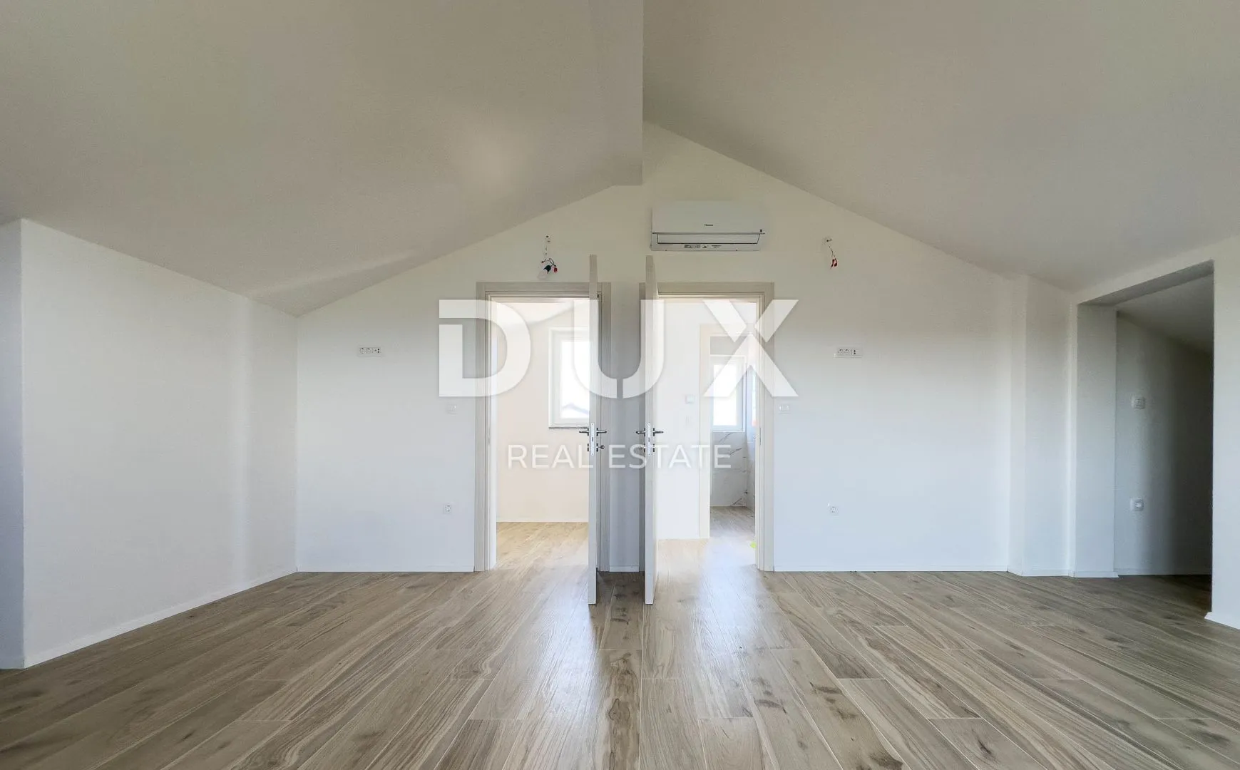 otok krk, rasopasno, obiteljska kuća, 184 m2, novogrdnj, krovna terasa, blizu mora - slika 17