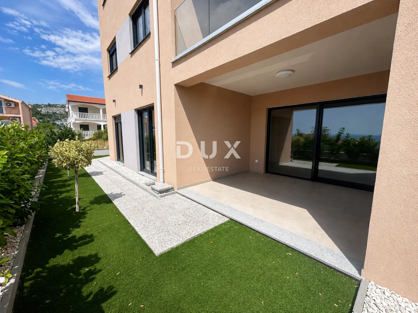 primošten, dolac – stan u prizemlju s vrtom od 64 m², 2 spavaće sobe - slika 5