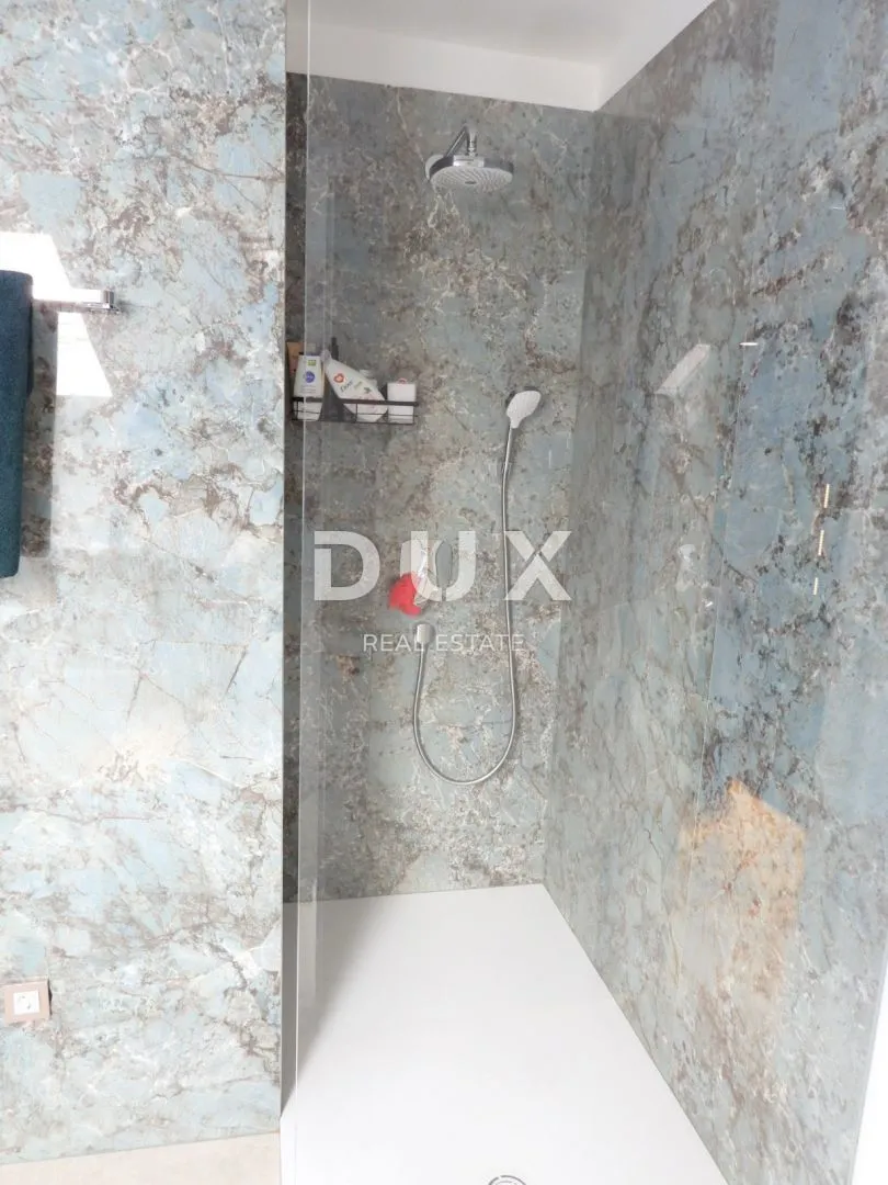 opatija, centar- eksluzivno uređen dvoetažni stan 4s+db 165m2 - slika 28