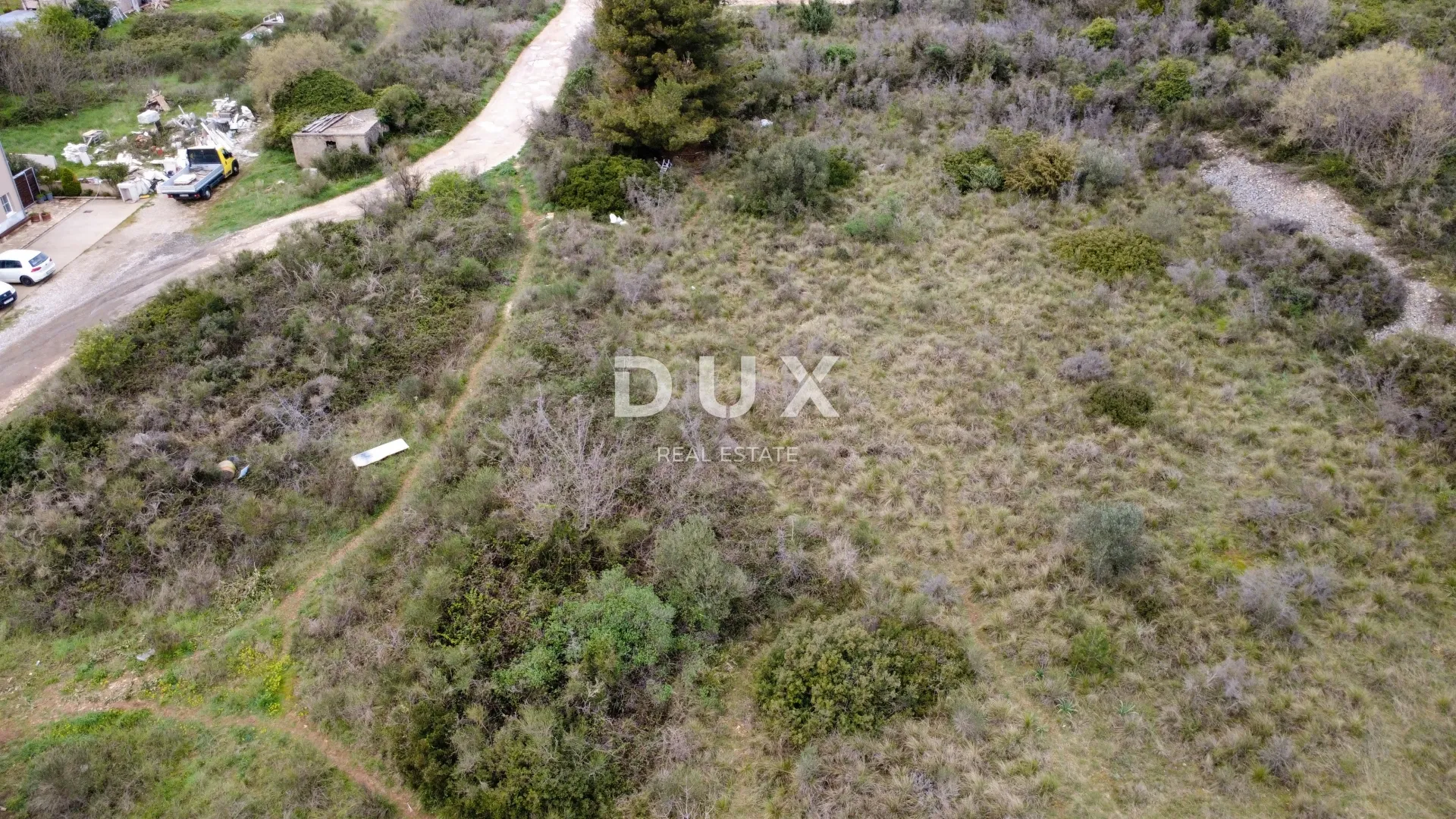 zadar, bili brig - građevinsko zemljište pod upu - 834m² - slika 11
