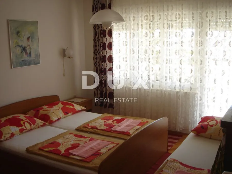 crikvenica - kuća od 200 m2 u centru crikvenice - slika 13
