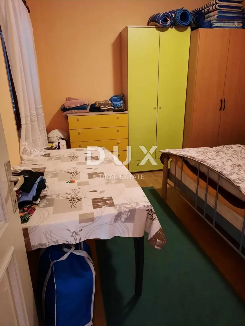 zadar, gornji karin - katnica s tri apartmana u blizini mora - slika 6