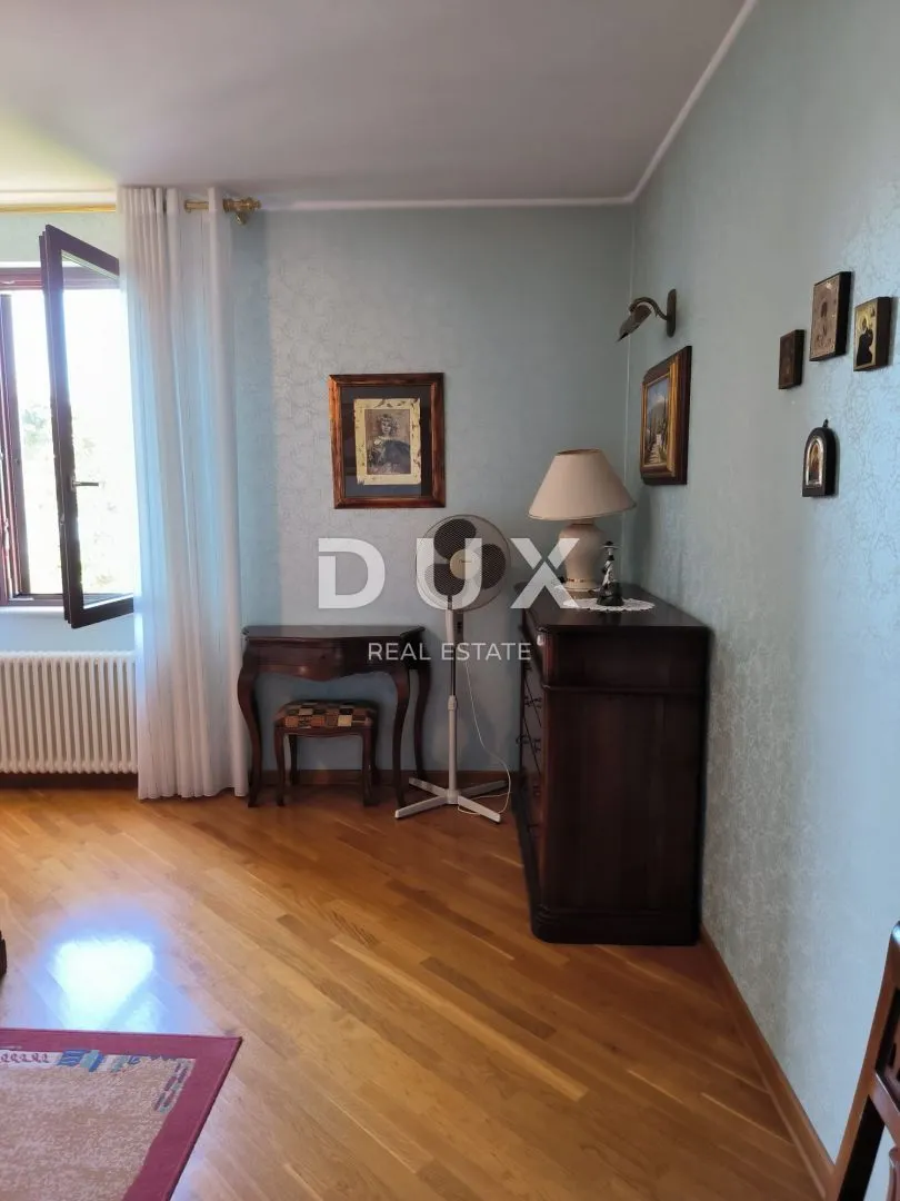 istra, umag - raskošna vila prvi red do mora! - slika 101