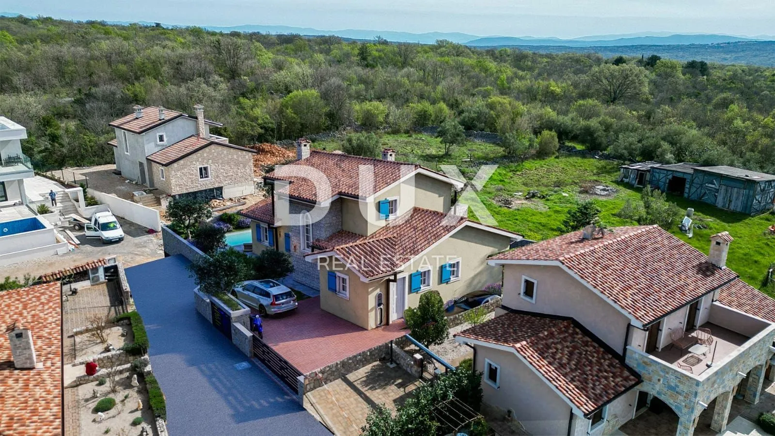 otok krk, linardići - mediteranska vila s bazenom - slika 19
