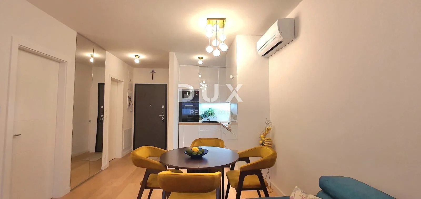 ZAGREB, TREŠNJEVKA - Moderan stan u novogradnji, useljivo odmah, dostupna garaža
